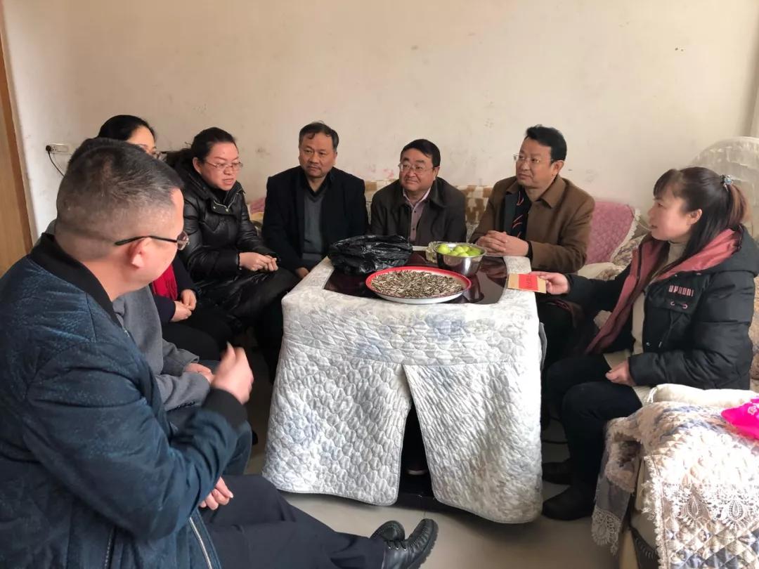 平壩區(qū)楊忠近況最新消息全面解析，平壩區(qū)楊忠近況全面解析，最新消息匯總
