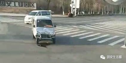 固安西街車禍最新消息,固安西街車禍最新消息新聞，固安西街車禍最新消息更新，車禍新聞簡報