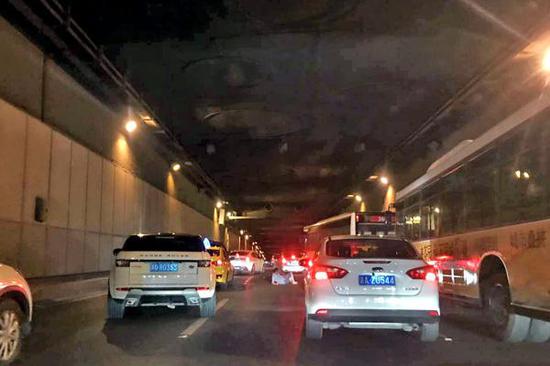 固安西街車禍最新消息,固安西街車禍最新消息新聞，固安西街車禍最新消息更新，車禍新聞簡報