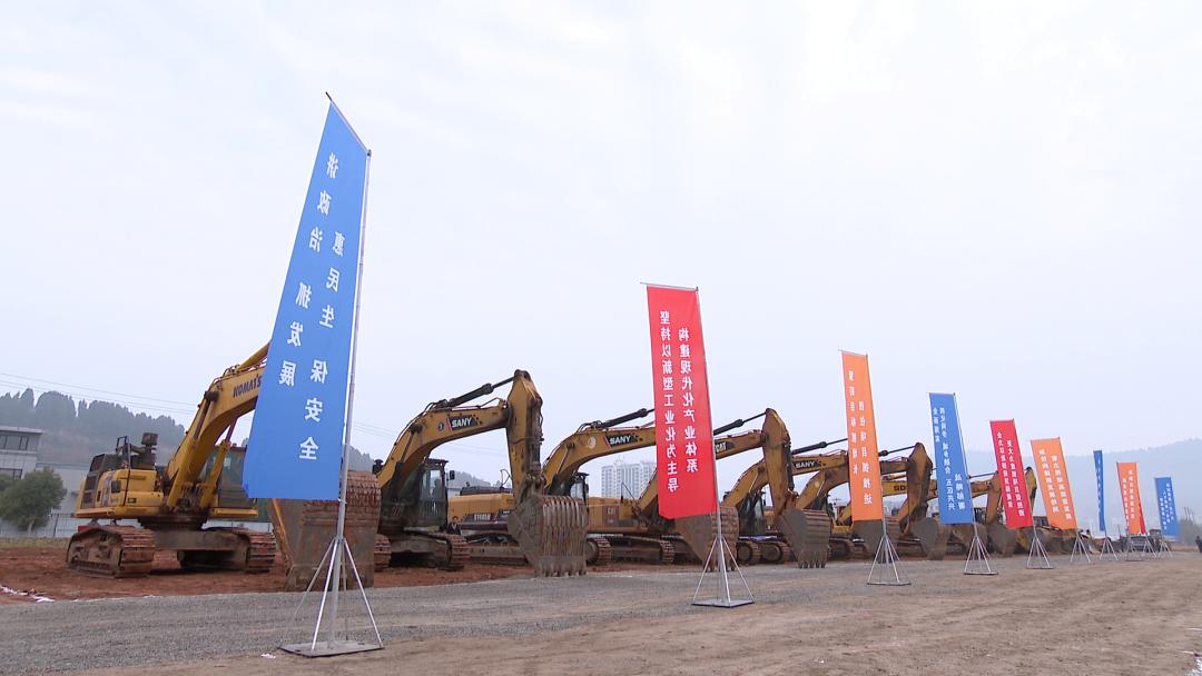 中清世紀(jì)新能源，引領(lǐng)新能源革命，塑造綠色未來，中清世紀(jì)新能源，引領(lǐng)革命，塑造綠色未來