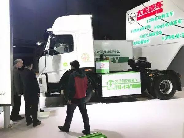 探秘上?？托履茉矗瑒?chuàng)新科技引領(lǐng)未來能源變革，上海卡耐新能源，創(chuàng)新科技推動(dòng)未來能源革命