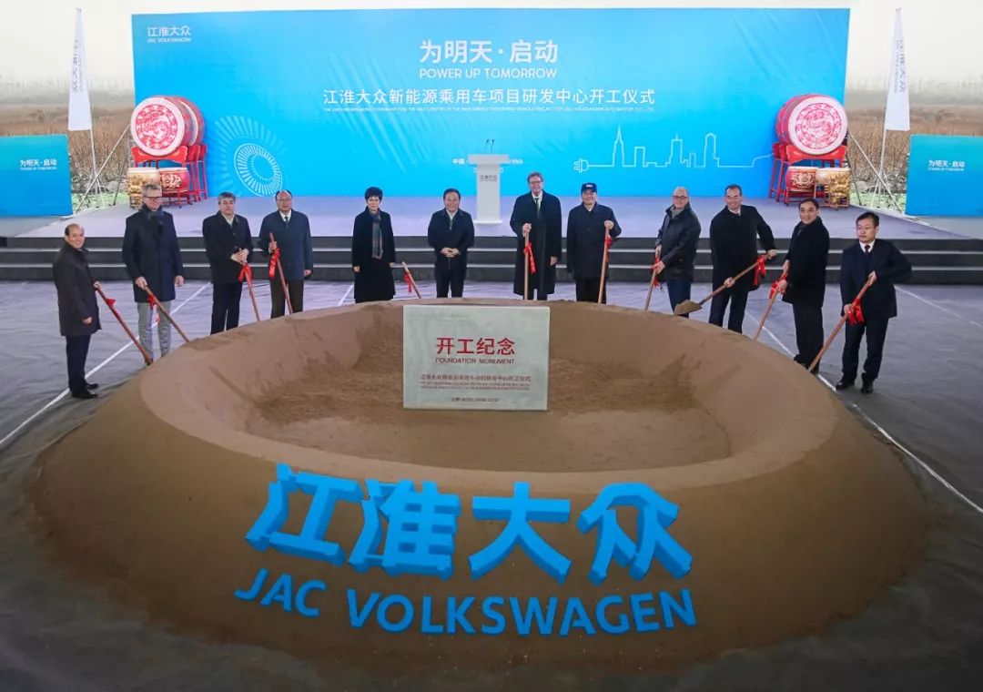 湘潭新能源工程建設(shè)公司，綠色能源領(lǐng)航者，助力可持續(xù)發(fā)展，湘潭新能源工程建設(shè)公司，綠色能源先鋒，推動可持續(xù)發(fā)展新征程