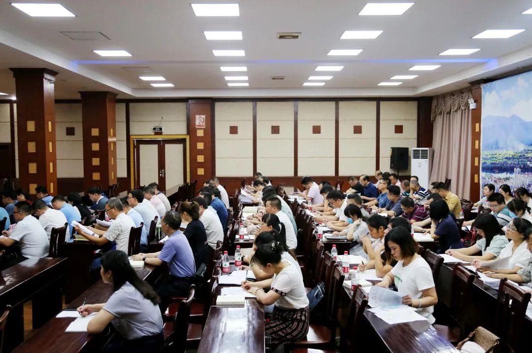 柳州新能源汽車(chē)制造廠(chǎng)，柳州新能源汽車(chē)制造廠(chǎng)，綠色動(dòng)力新篇章