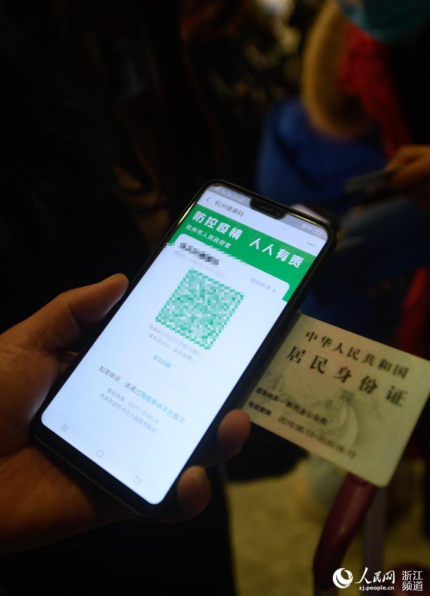今天晚上澳門(mén)在開(kāi)什么特碼,今天晚上澳門(mén)開(kāi)什么碼說(shuō)過(guò)來(lái)，澳門(mén)今晚開(kāi)什么特碼，警惕違法犯罪風(fēng)險(xiǎn)。