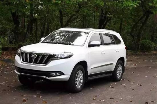新能源汽車每次都充滿，一種未來出行的全新體驗(yàn)，新能源汽車，充滿每次的出行新體驗(yàn)