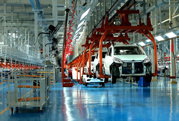 大廠新能源汽車招聘普工，新能源汽車制造企業(yè)招聘普工