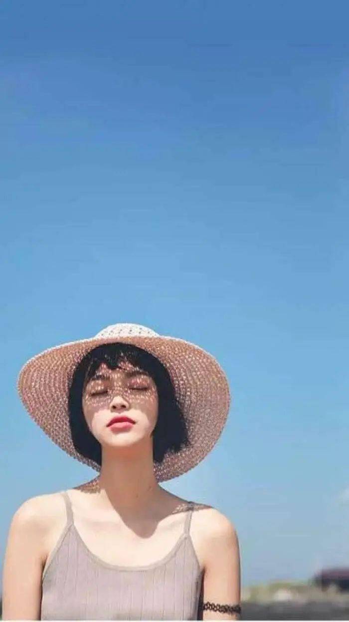 愛情好聽歌最新版女生,愛情好聽歌最新版女生唱的歌，愛情好聽歌最新版女生精選，情歌魅力無(wú)限