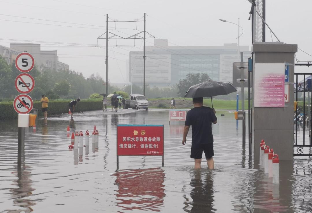 新能源面包車涉水多深，新能源面包車涉水深度探究