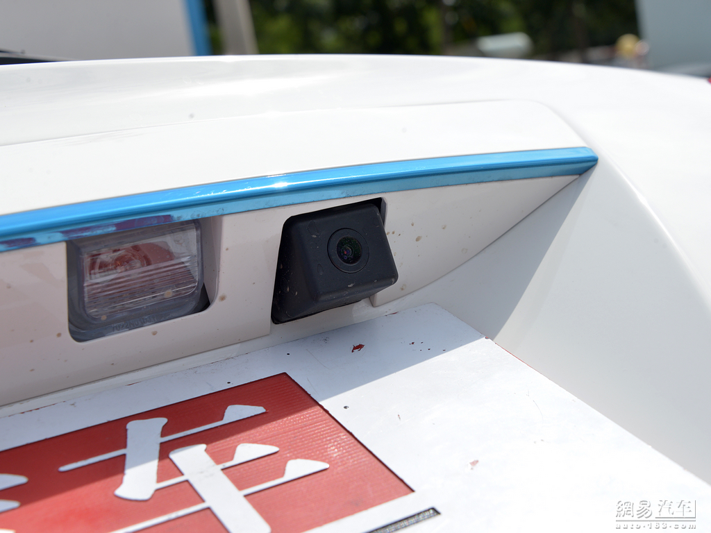 北汽新能源倒車攝像，北汽新能源倒車攝像頭，科技護航，安全無憂倒車體驗