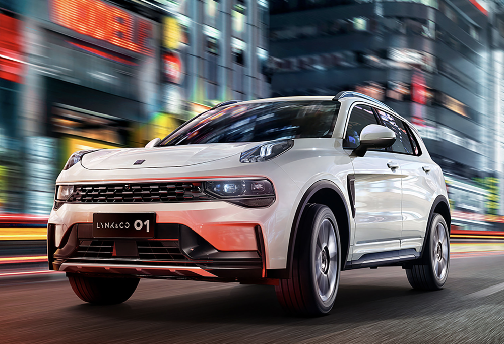 領(lǐng)克06白色新能源汽車，時(shí)尚與環(huán)保的完美融合，領(lǐng)克06純白新能源，時(shí)尚環(huán)保新潮流